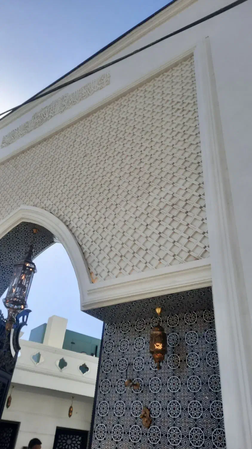 سیمانکاری نمای رومی شسته|خدمات پیشه و مهارت|کاشان, میدانگاه آقا|دیوار