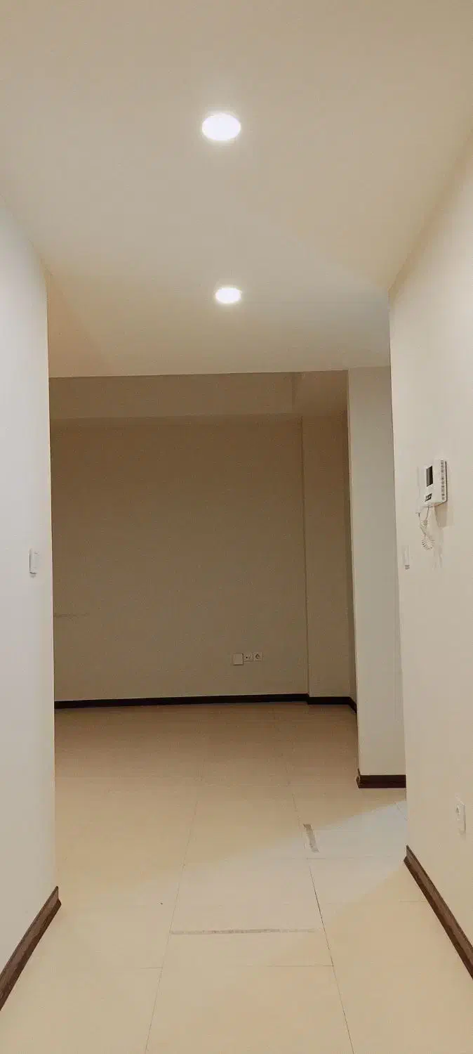 ۹۲متری برج مجلل دریاچه چیتگر