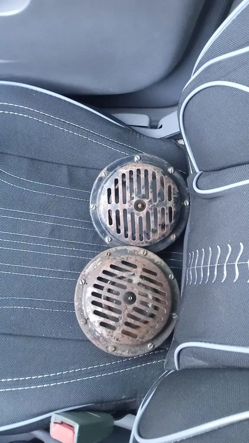 بوق اصلی. آلمان|قطعات یدکی و لوازم جانبی|نیشابور, شهرک فرهنگیان|دیوار