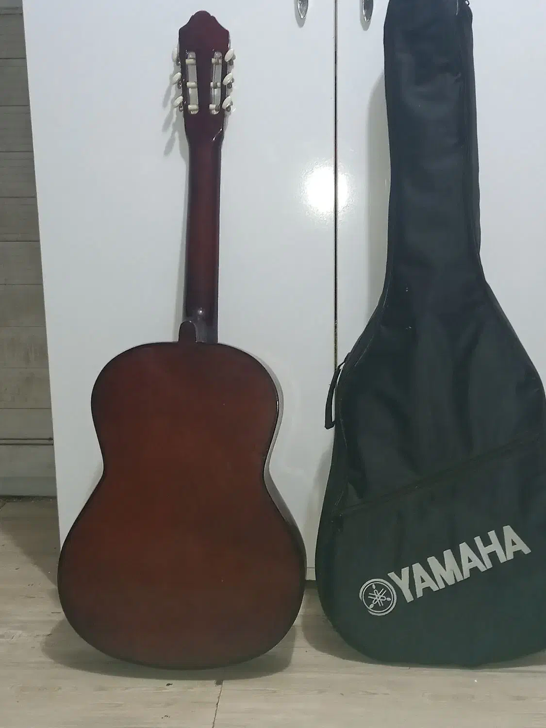 نو استفاده نشده.|پیانو، کیبورد، آکاردئون|رشت, جماران|دیوار