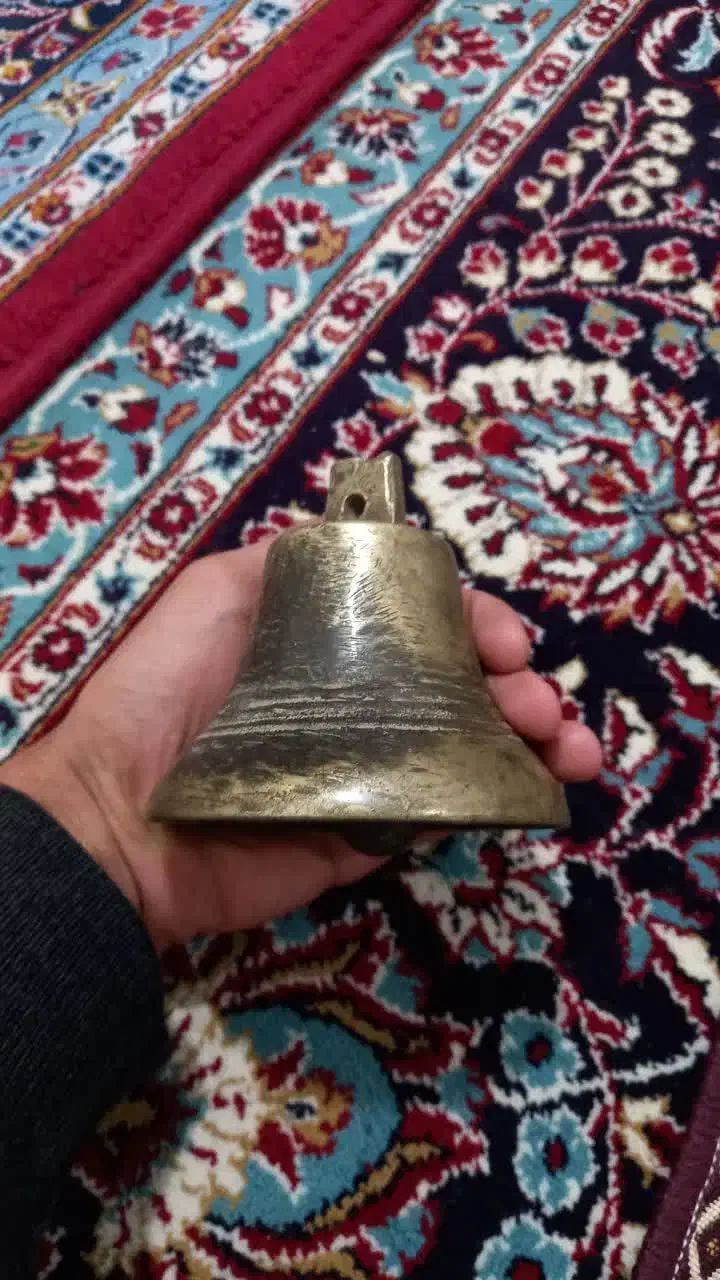 زنگوله برنجی|کلکسیون اشیاء عتیقه|یزد, |دیوار