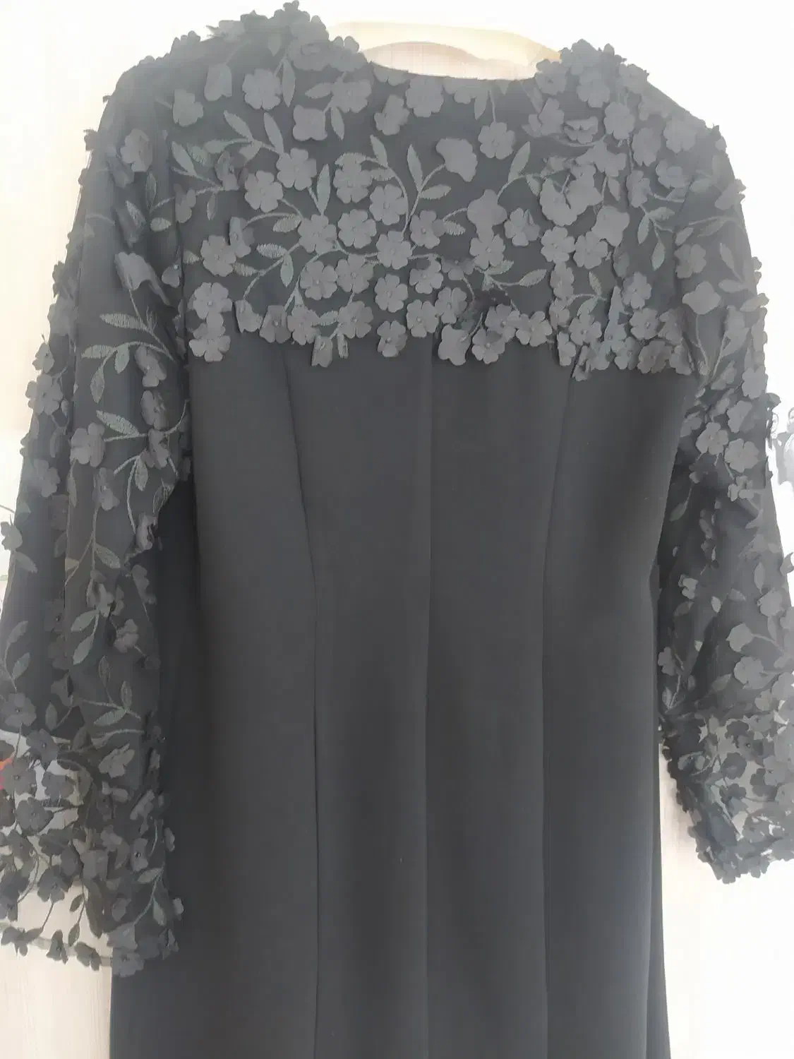 لباس شخصی|لباس|تبریز, |دیوار