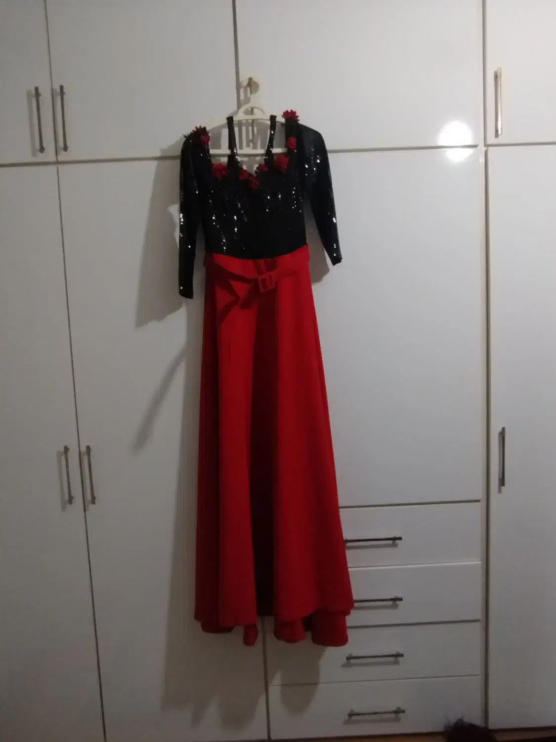 مجلسی در حد نو شیک|لباس|خرمدره, |دیوار