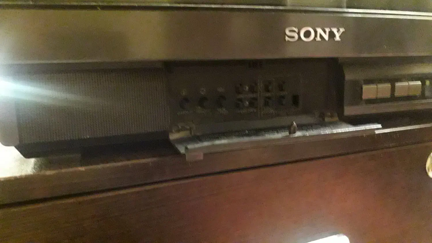 تلویزیون رنگی سونی سری اول|تلویزیون و پروژکتور|شیراز, تاچارا|دیوار