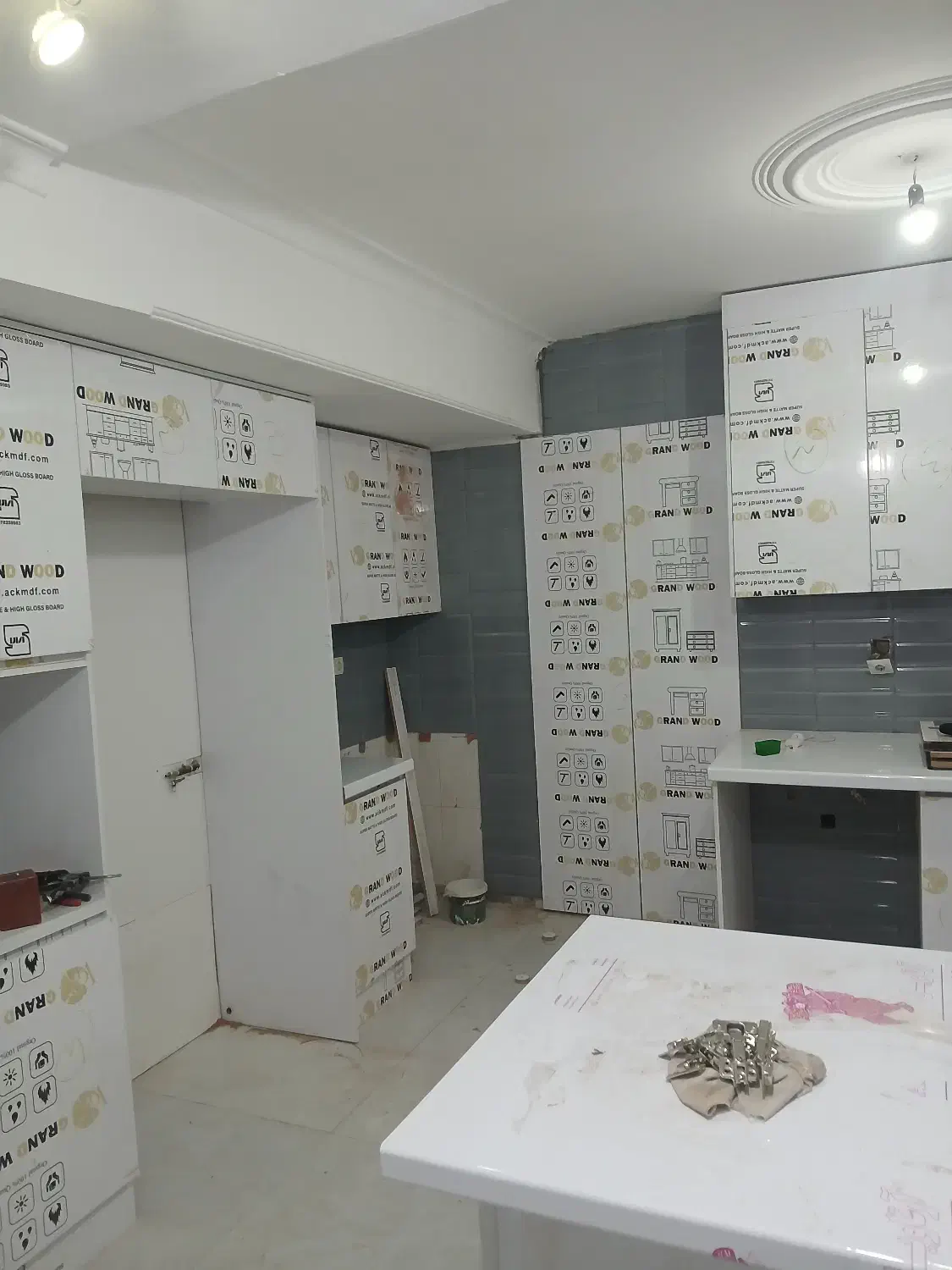 کابینت سازی و تعمیرات|خدمات پیشه و مهارت|کرج, باغستان|دیوار