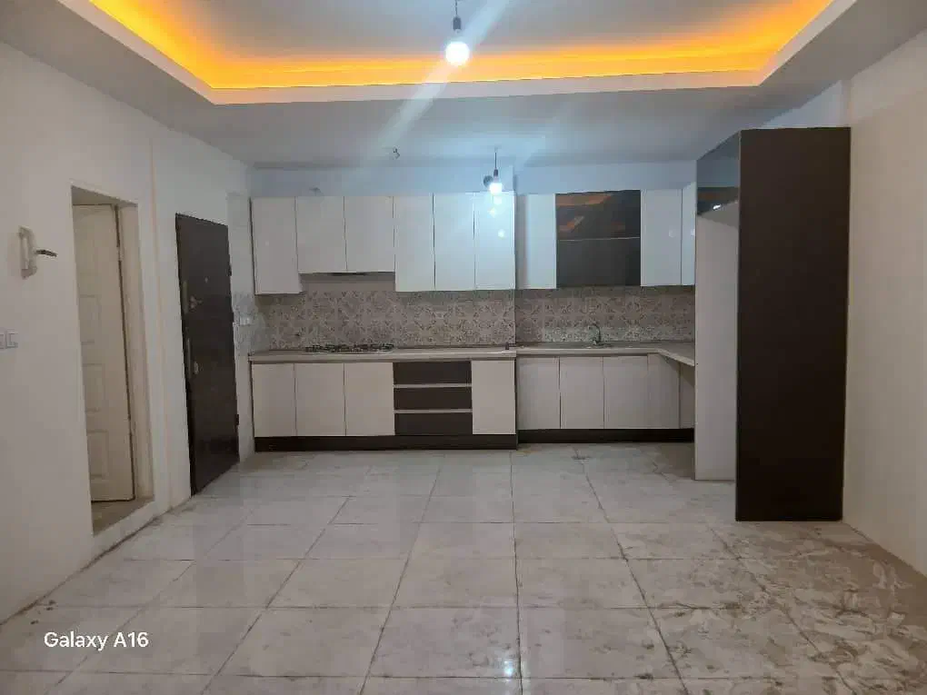 فروش فوری زیرقیمت واحد نقلی املاک مصطفی رحیمی(سام)|فروش آپارتمان|شهریار, شهرک شاهد|دیوار