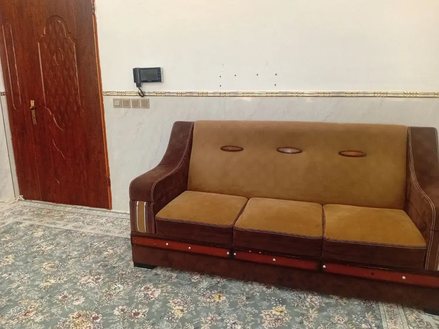 مبل شرکت مبل ایران|مبلمان خانگی و میز عسلی|کامیاران, |دیوار