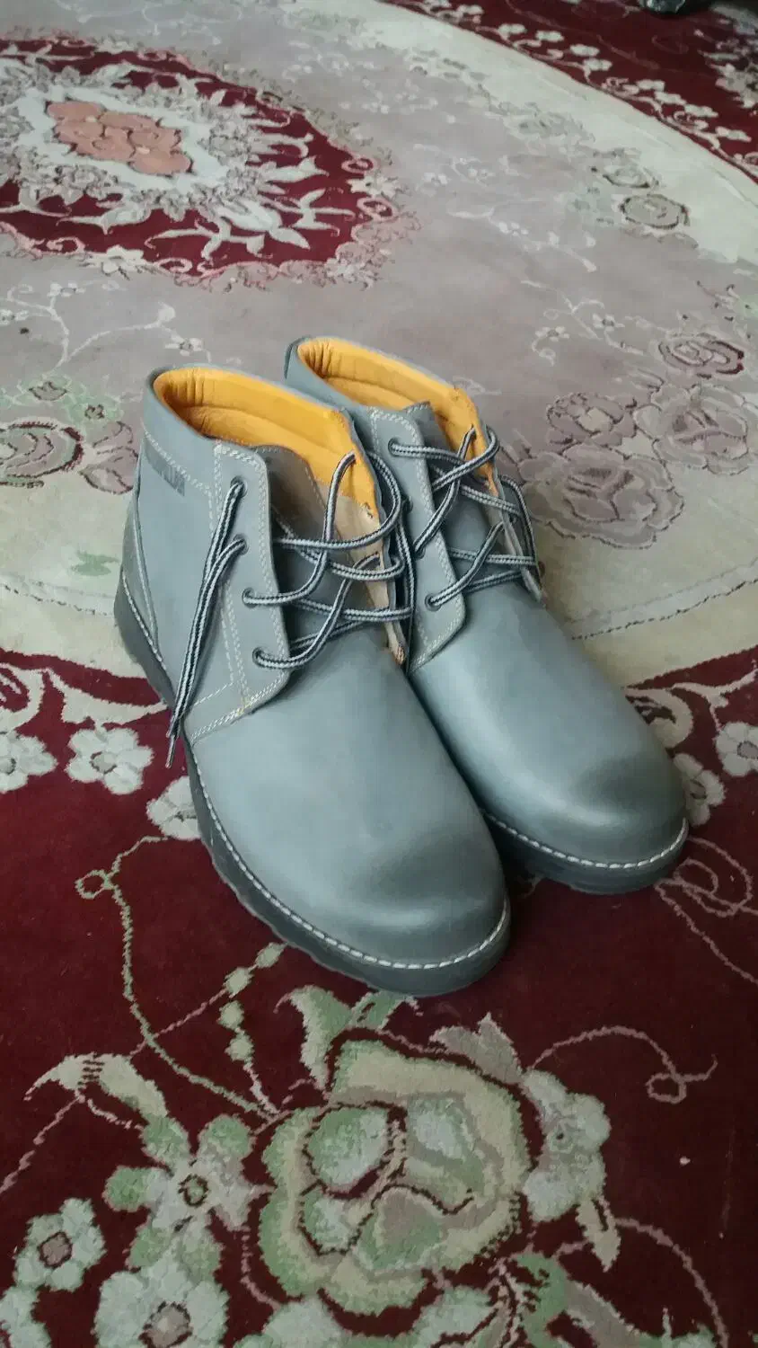 نیم بوت مردانه تمام چرم|کیف، کفش، کمربند|مرودشت, بیست متری بیمارستان|دیوار