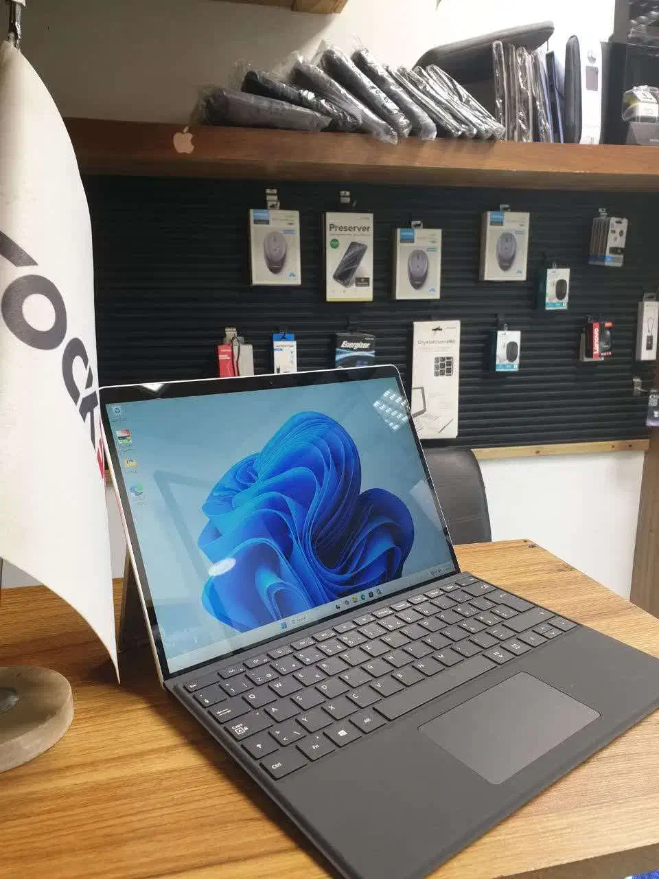 تبلت استوک مایکروسافت سرفیس پرو 8 رم 16|تبلت|تهران, جردن|دیوار