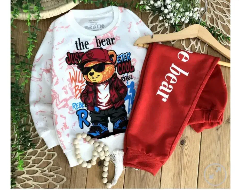 لباس بچگانه زنانه|لباس|خوی, |دیوار