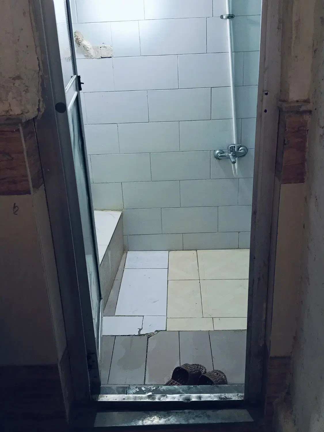 خونه تمیز مبارک اباد همکف|اجارهٔ خانه و ویلا|قنوات, |دیوار