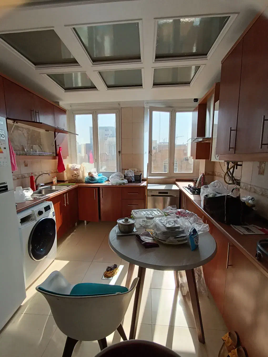 ۷۳متر/۲خواب/فول امکانات/میدان ولیعصر غرق نور|فروش آپارتمان|تهران, میدان ولیعصر|دیوار