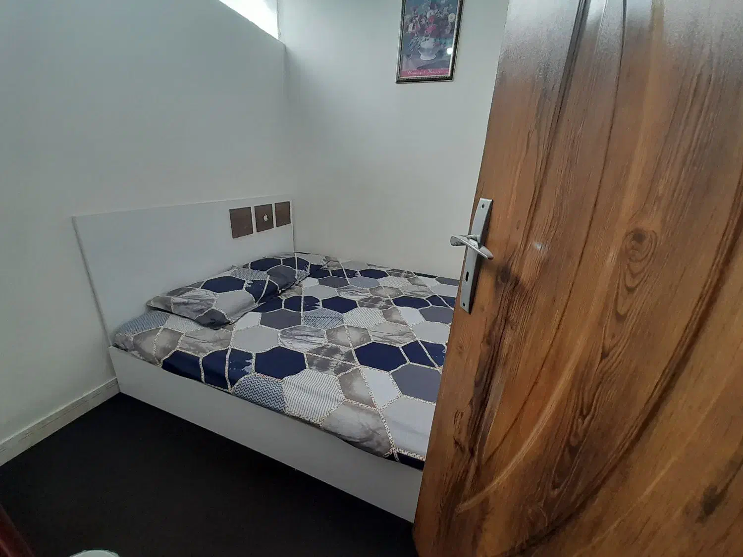 سوییت نُقلی دربست تخت وحیاط دارجاده ماسوله ازمالِک|اجارهٔ کوتاه‌مدت آپارتمان و سوئیت|ماسوله, |دیوار