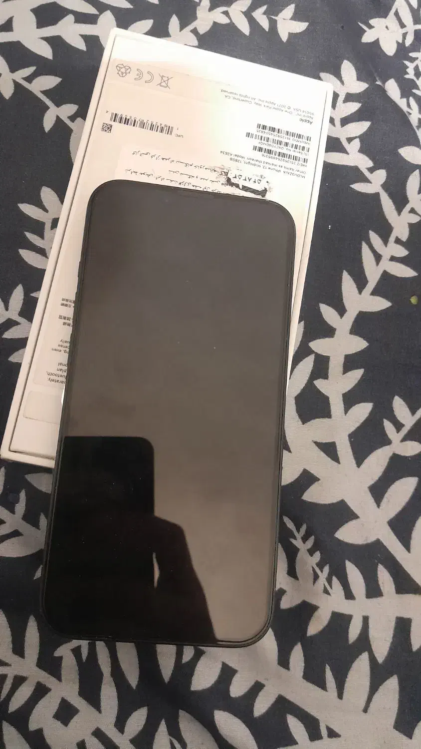 اپل13نرمال تمیز|موبایل|اصفهان, تخت فولاد|دیوار