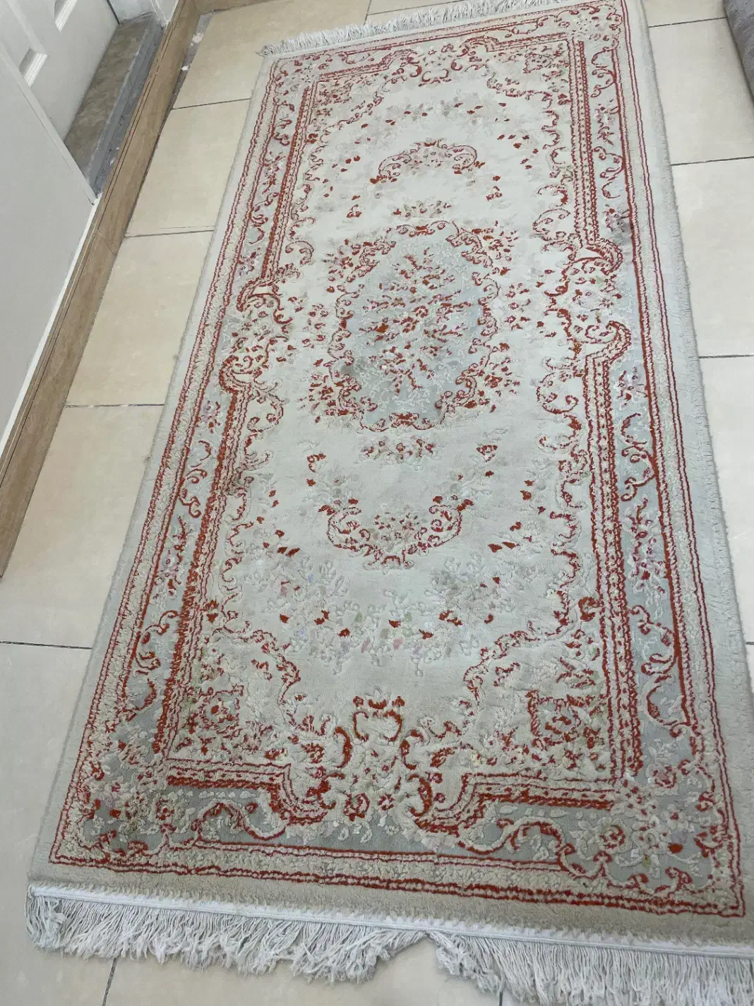 فرش کناره ماشینی|فرش|ری, سیزده آبان|دیوار