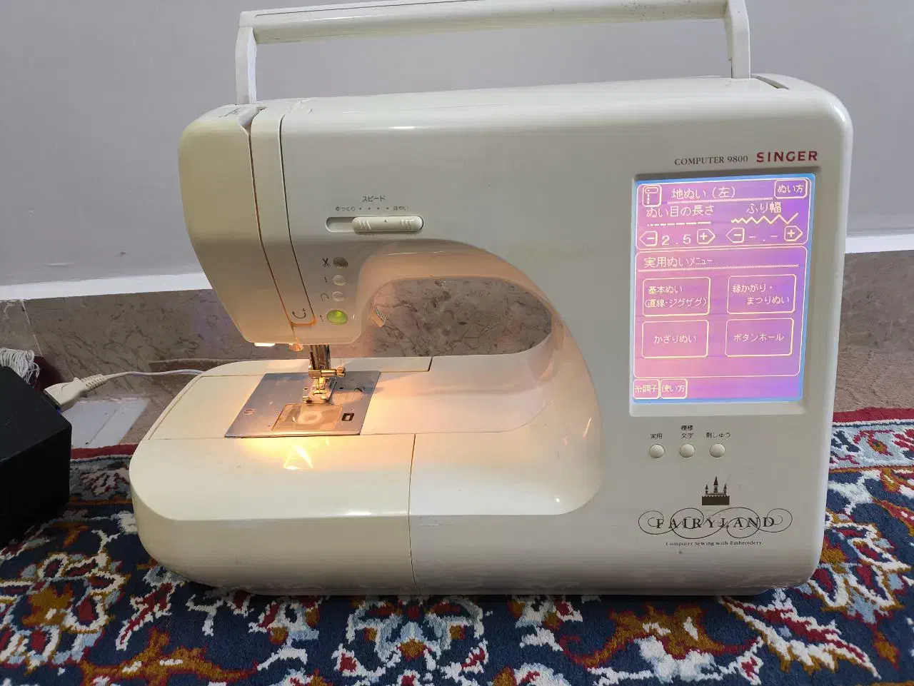 چرخ گلدوزی سینگر|چرخ خیاطی و ریسندگی|زابل, |دیوار