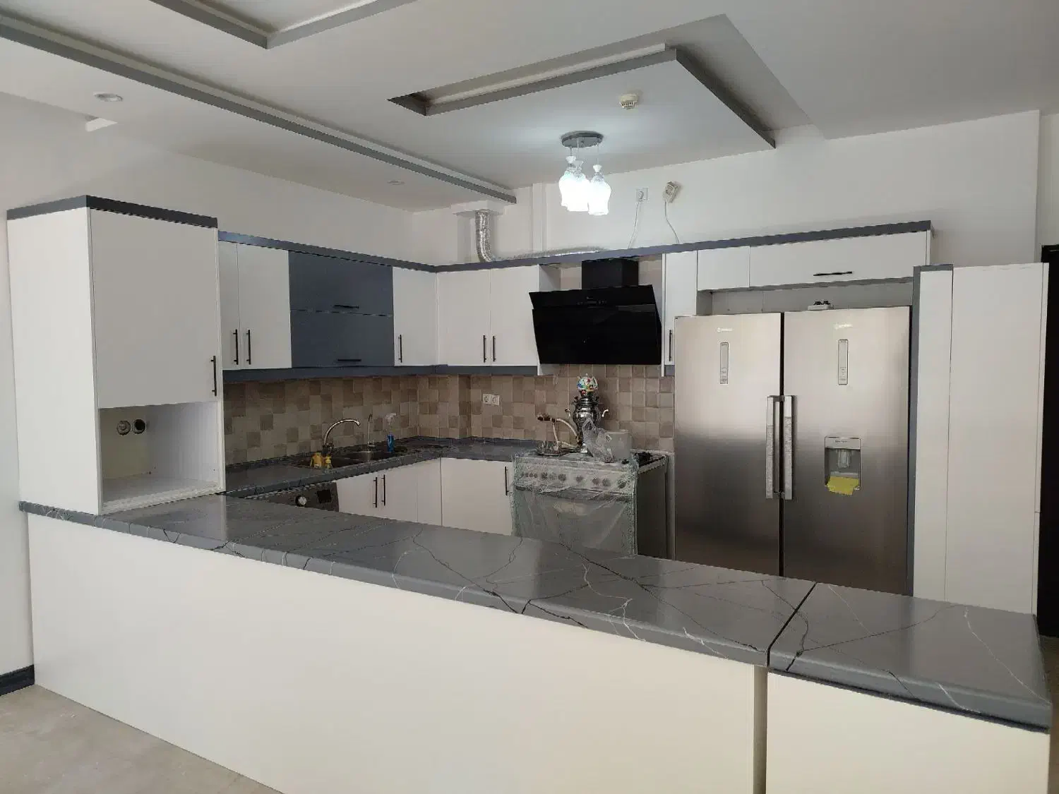 نقاشی داخلی وخارجی ساختمان  مدرن|خدمات پیشه و مهارت|مشهد, فتح المبین|دیوار