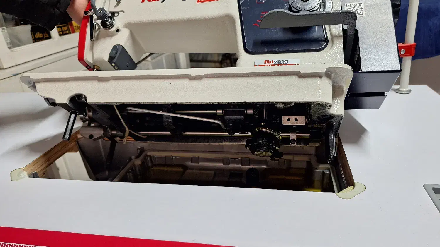 چرخ خیاطی|چرخ خیاطی و ریسندگی|تبریز, |دیوار