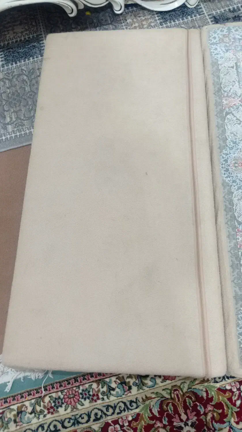 پشتی قالینی|پشتی|شیراز, شهرک بهار|دیوار