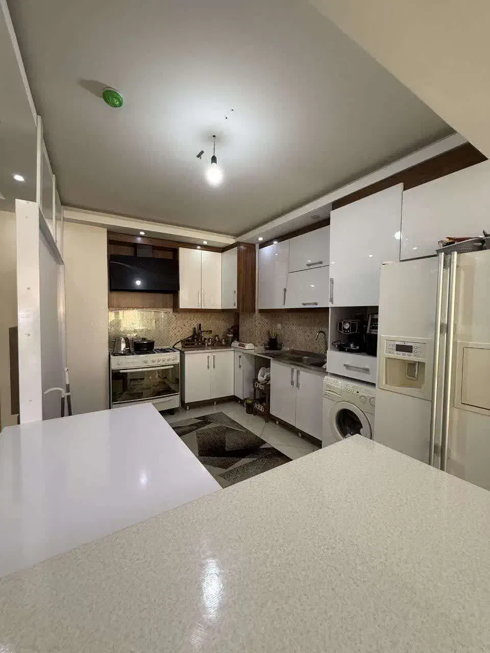 آپارتمان جنوبی ۱۴۰ متر خیابان غرضی|اجارهٔ آپارتمان|اصفهان, رحیمآباد|دیوار