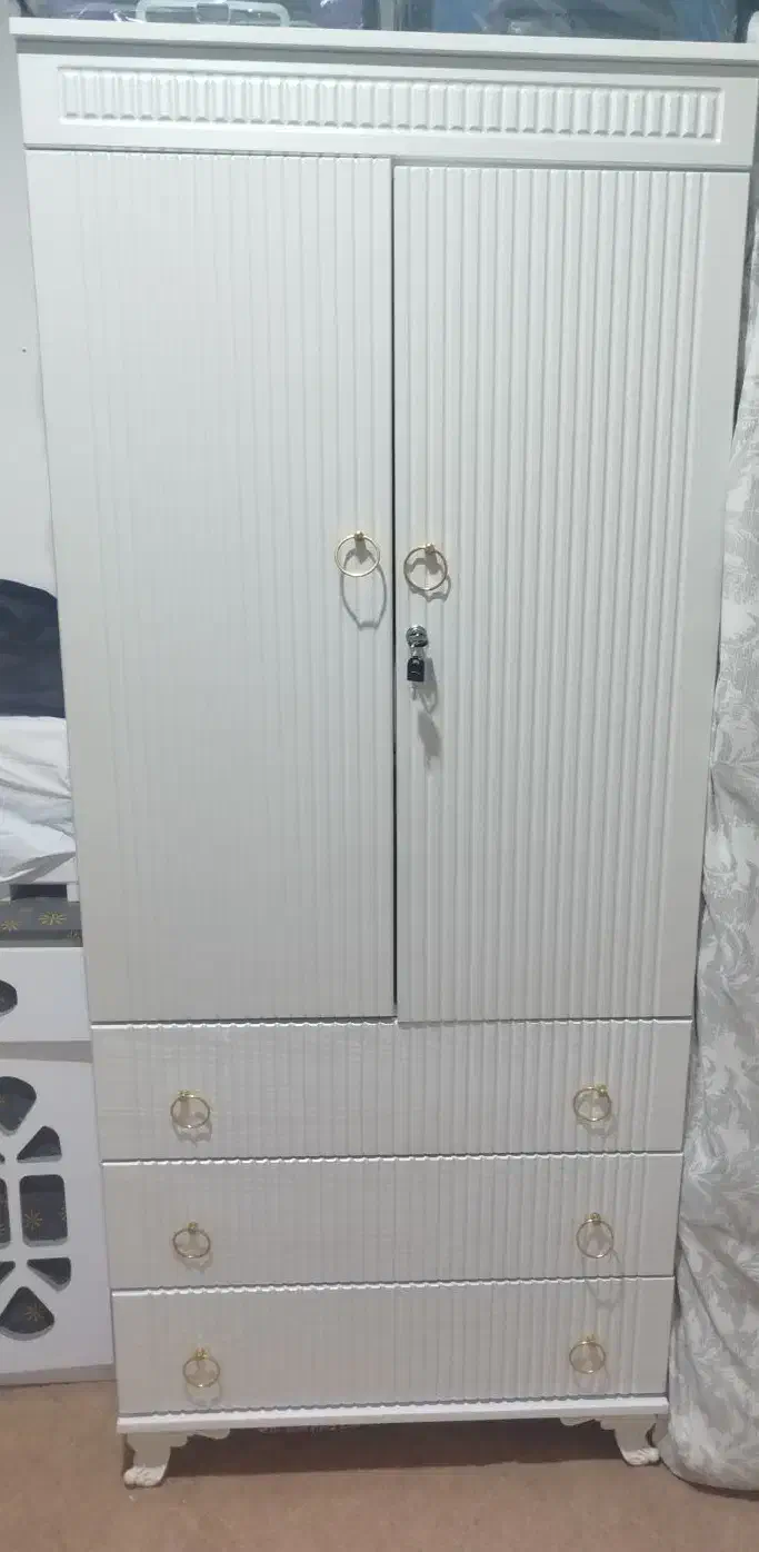 کمد. میزاارایش. میز خیاطی|جاکفشی، کمد، دراور|قم, سید معصوم|دیوار