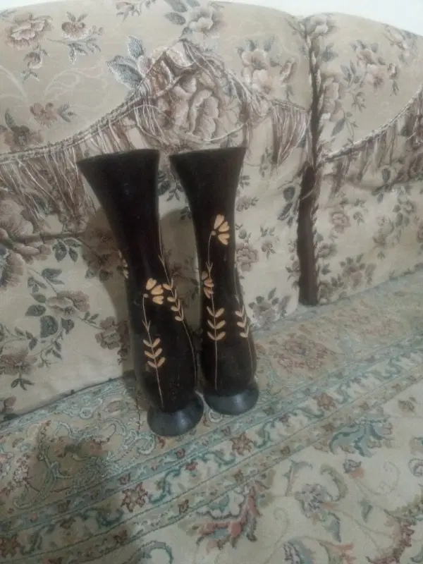 ۲عدد گلدان چوبی طره دار مشکی|گل مصنوعی|شیراز, بالا کفت|دیوار