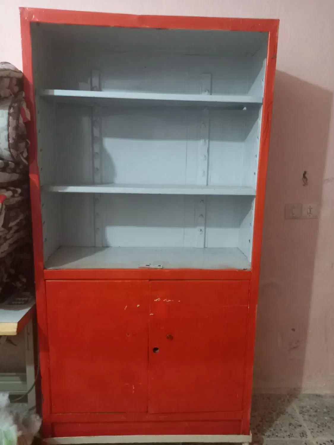 گهواره فلزی در حد نو،کمد فلزی|اسباب و اثاث بچه|دزفول, |دیوار