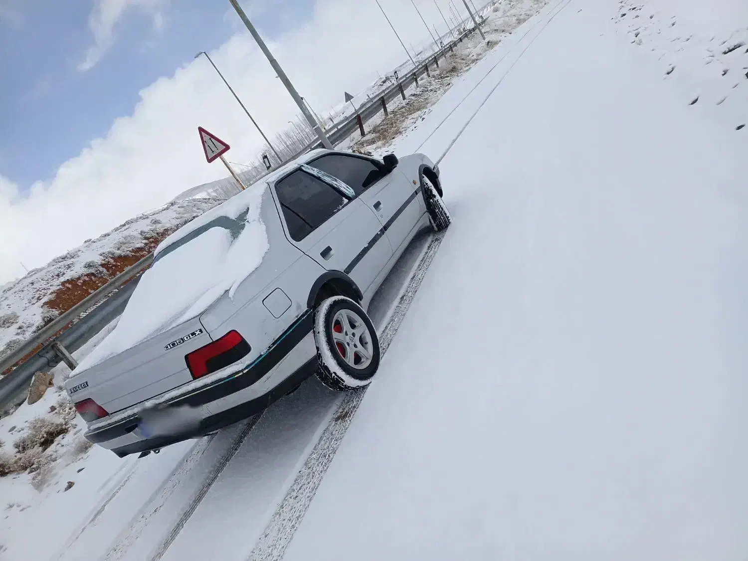 پژو خونگی|خودرو سواری و وانت|سمیرم, |دیوار