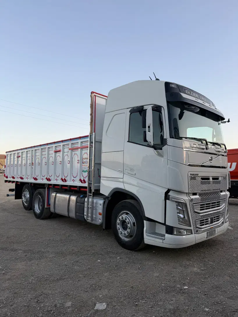 ولوو۵۰۰ باری ۸ چرخ مدل ۲۰۱۹|خودرو سنگین|سنندج, |دیوار