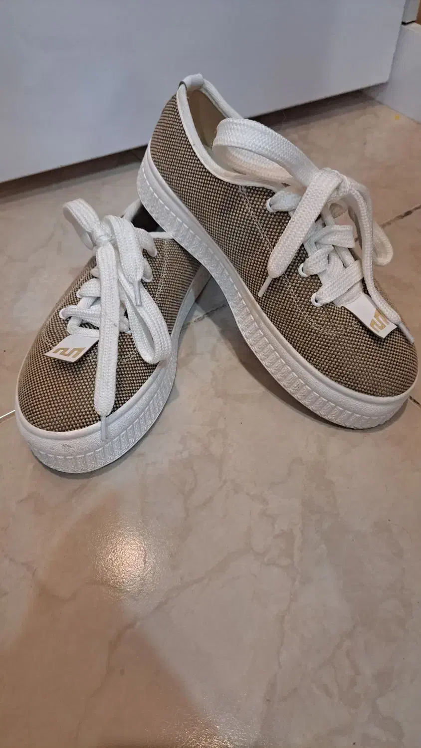 کیف و کفش های نو گذاشتم زیر قیمت|کیف، کفش، کمربند|تالش, هشتپر|دیوار