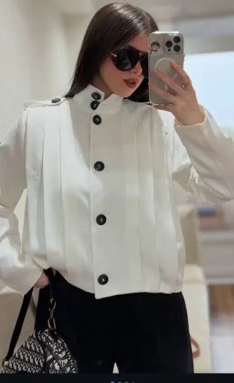 استخدام وردست برشکارخانم شومیز مانتو امین آباد|استخدام صنعتی، فنی، مهندسی|ری, امین آباد|دیوار