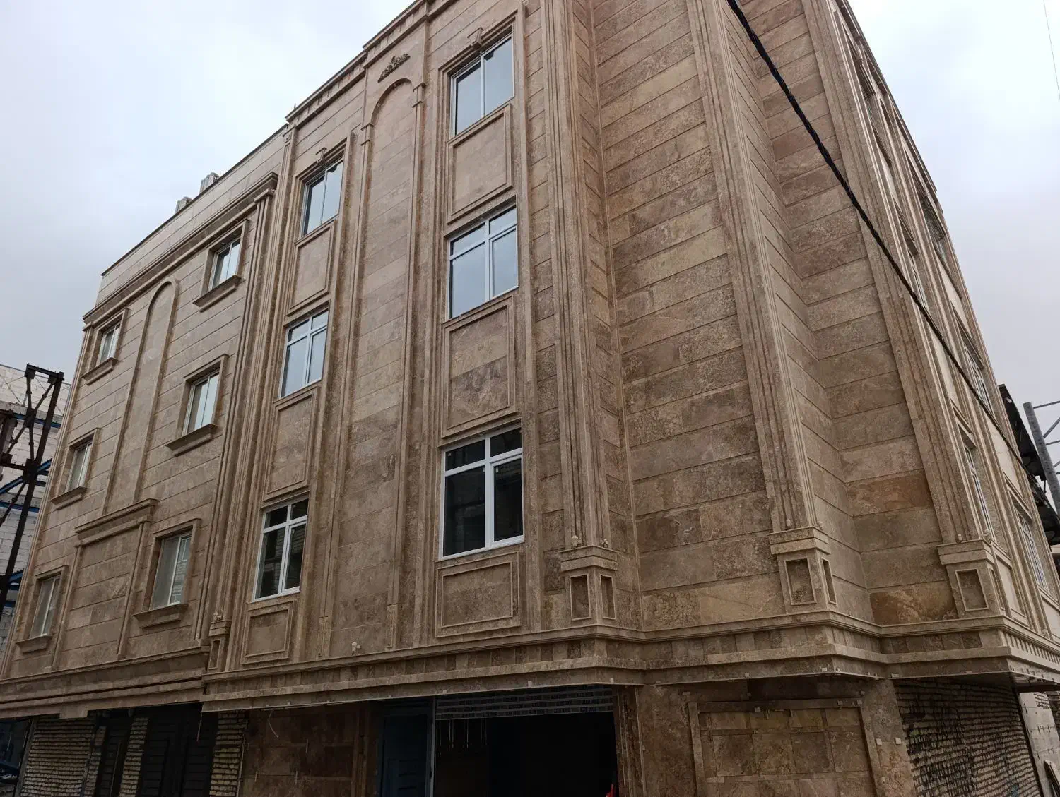 تولید درب  پنجره های دوجداره UPVC درکاشمر|مصالح و تجهیزات ساختمان|بیرجند, |دیوار