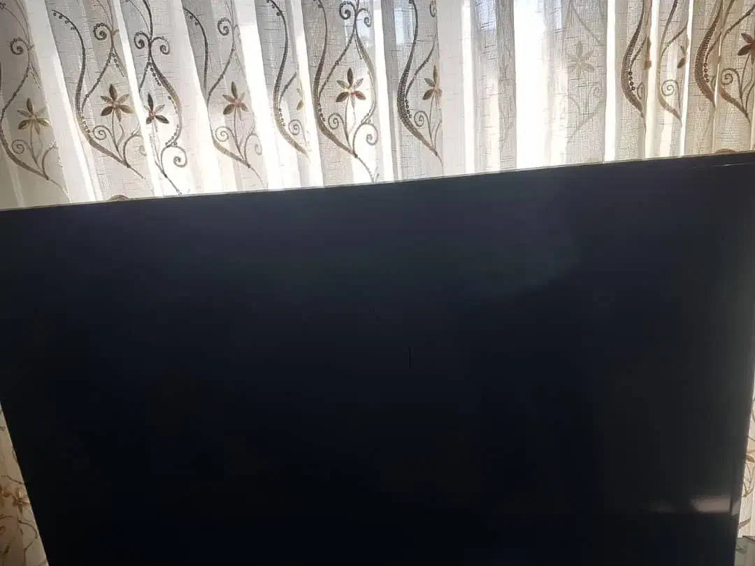 فروش تلویزیون ال ای دی ۴۲ سونی پنل شکسته|تلویزیون و پروژکتور|محمدشهر, شهرک پیام (مهرالبرز)|دیوار