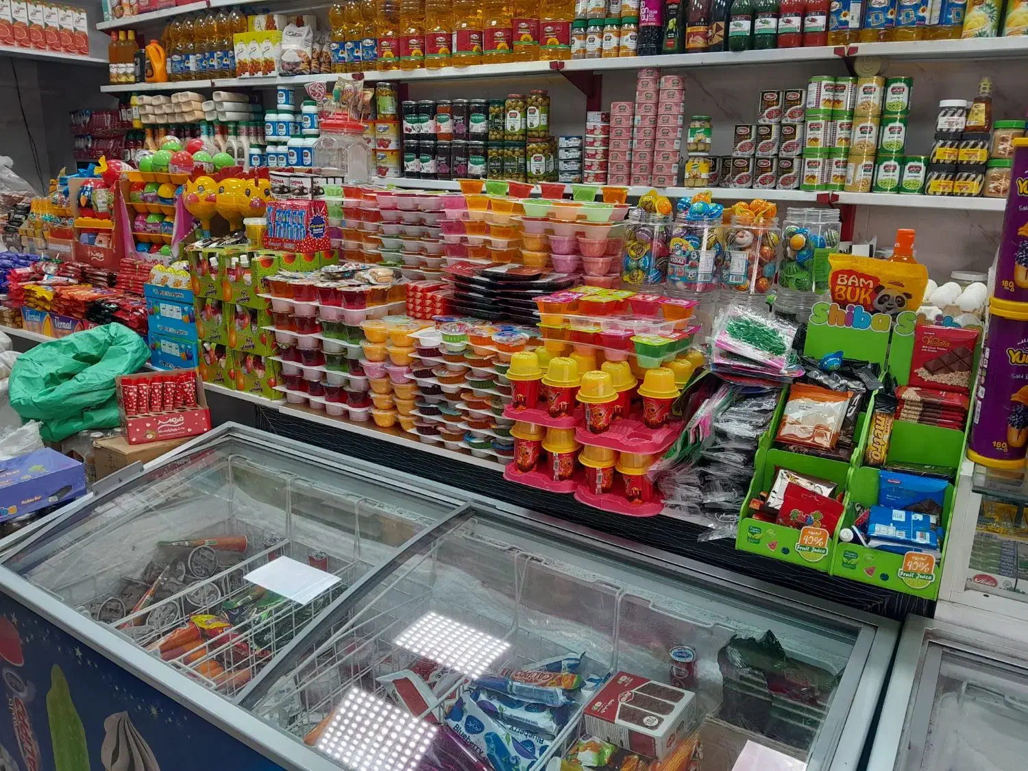 فروشنده سوپرمارکت خانم ۲نفر|استخدام بازاریابی و فروش|نسیم‌شهر, |دیوار