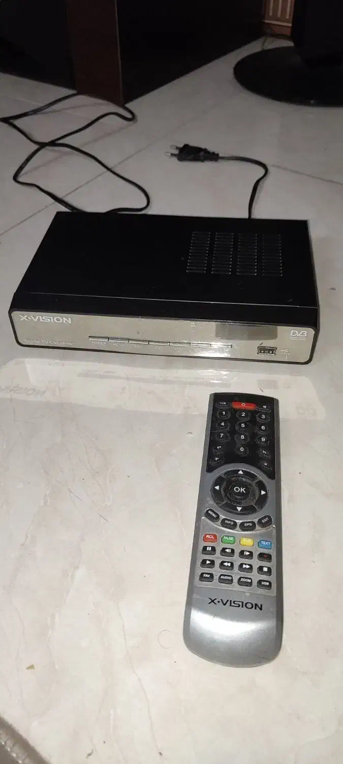 گیرنده دیجیتال ستاپ باکس ایکس ویژن|پخش‌کننده DVD و ویدیو|تهران, منیریه|دیوار