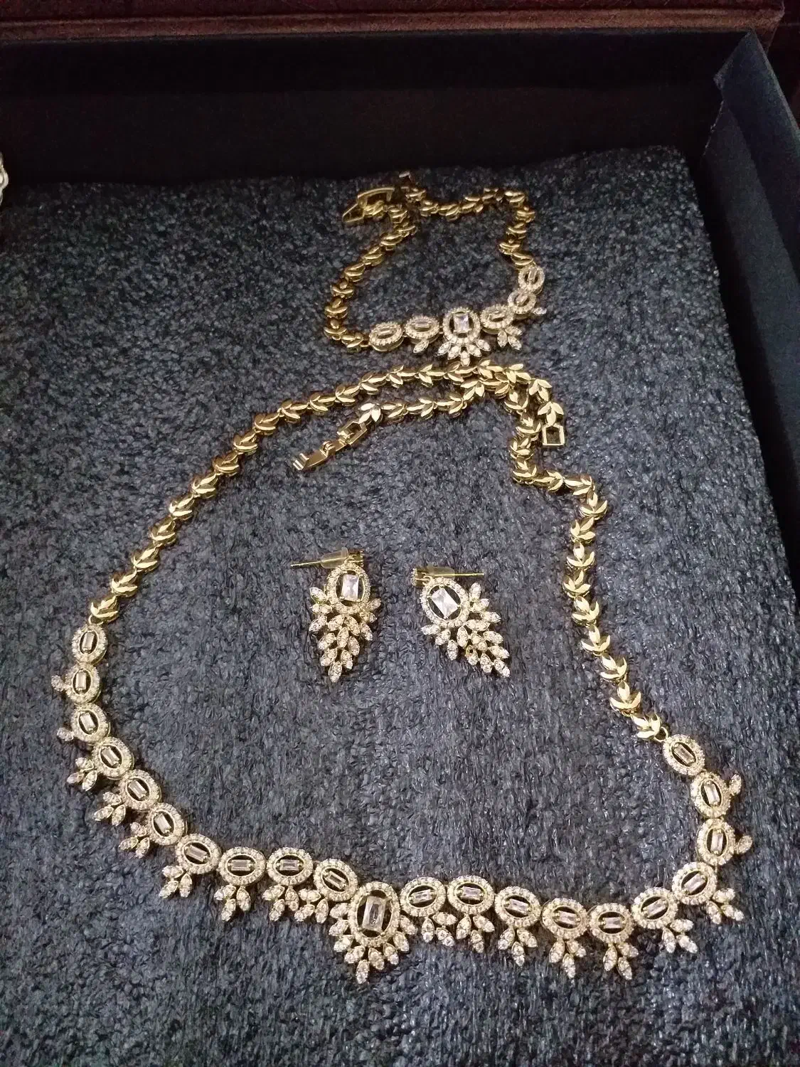 گردنبند|بدلیجات|قم, شاه ابراهیم|دیوار