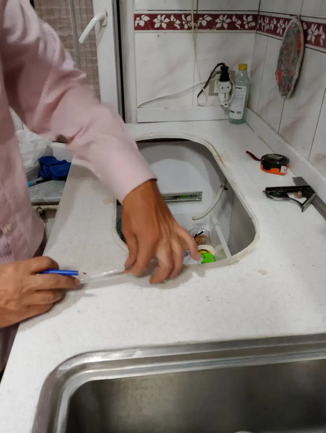 تعمیرات کابینت کمد دیواری فوری تهران|خدمات پیشه و مهارت|تهران, تسلیحات|دیوار