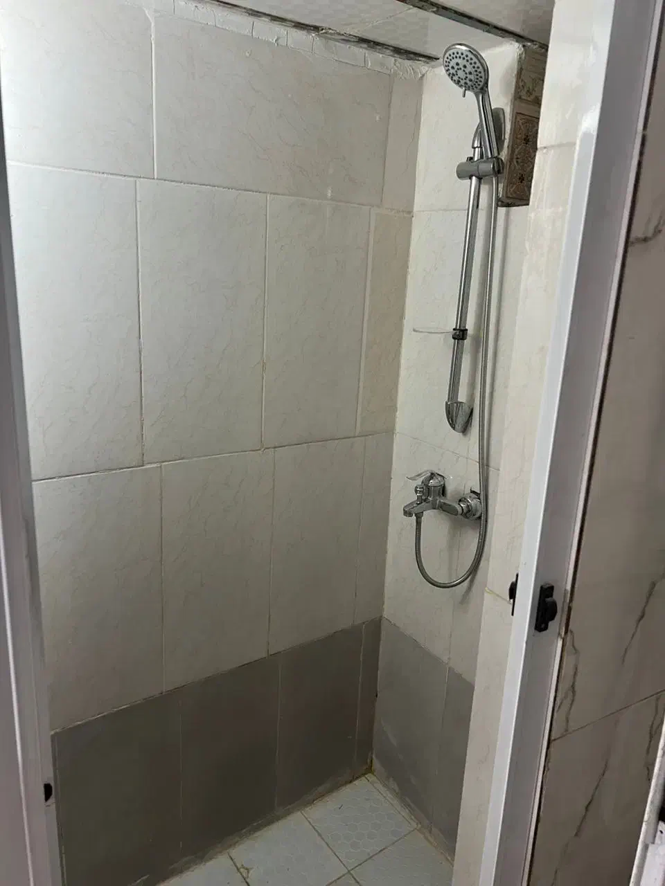 اجاره خانه در گرد خون|اجارهٔ خانه و ویلا|شیراز, کفترک|دیوار