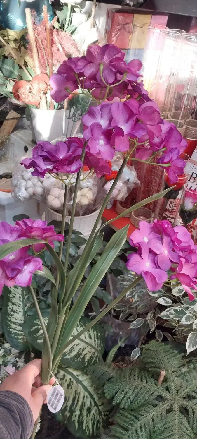 انواع گل مصنوئی باکس سبددسته گل شاخه ای قیمت مناسب|گل مصنوعی|تبریز, |دیوار