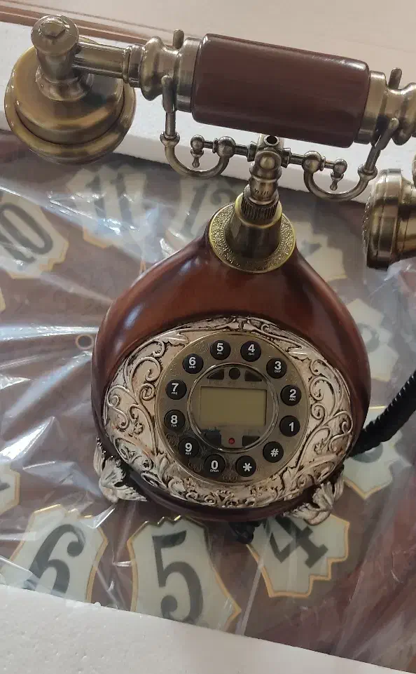 ست ساعت دیواری و تلفن طرح قدیم  آکبند|ساعت دیواری و تزئینی|ایلام, |دیوار