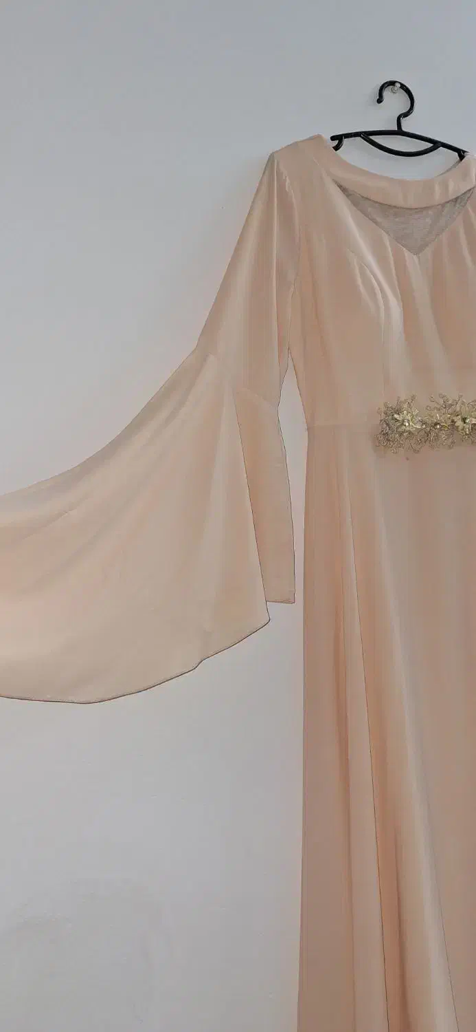 پیراهن بلند مجلسی|لباس|دامغان, |دیوار