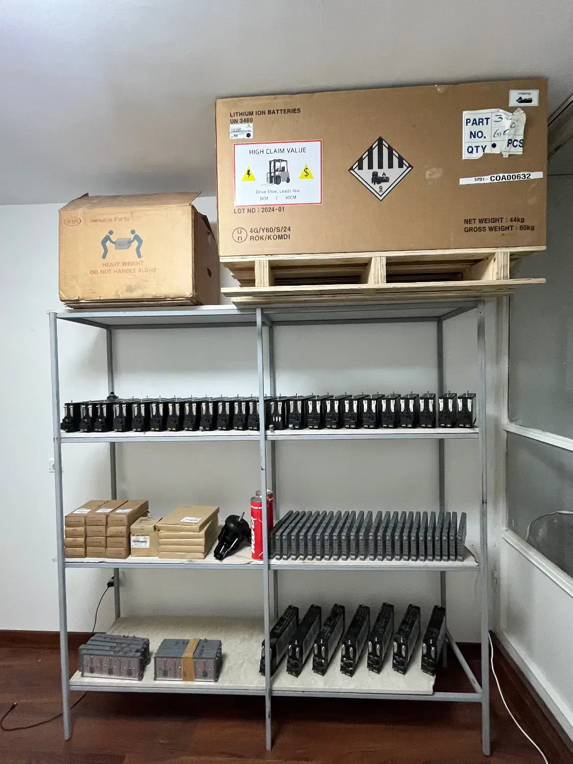 ماژول باتری هیبرید تویوتا لکسوس هیوندا کیا|قطعات یدکی و لوازم جانبی|تهران, استاد معین|دیوار