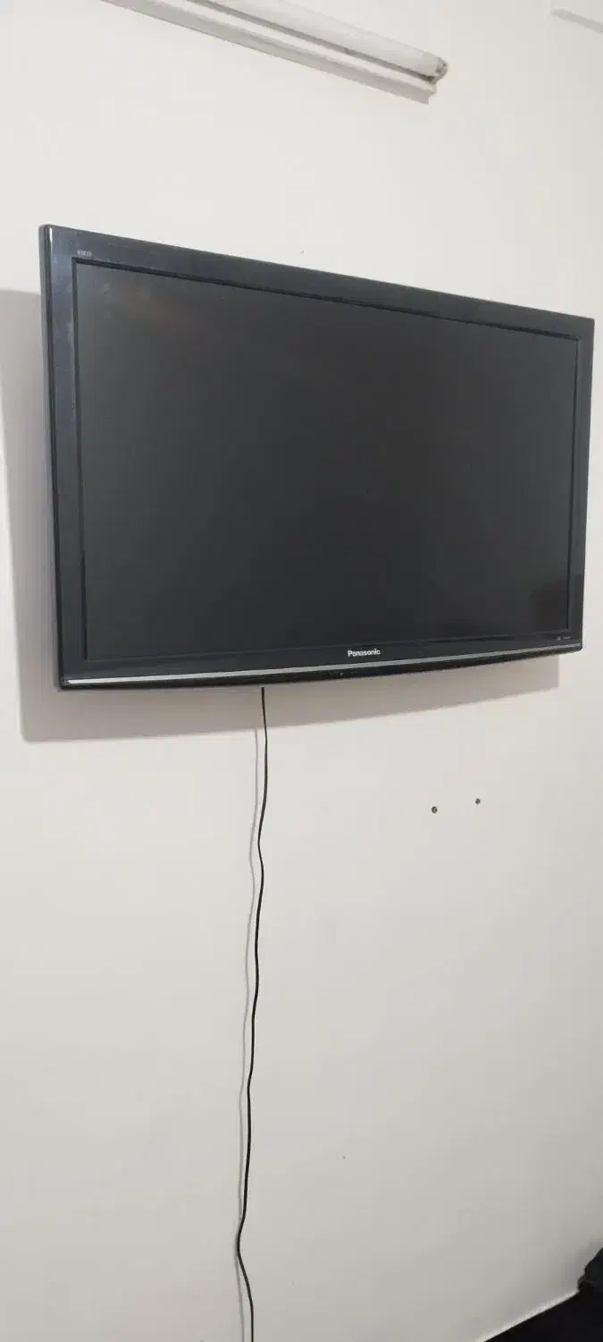 تلویزیون|تلویزیون و پروژکتور|بروجرد, |دیوار