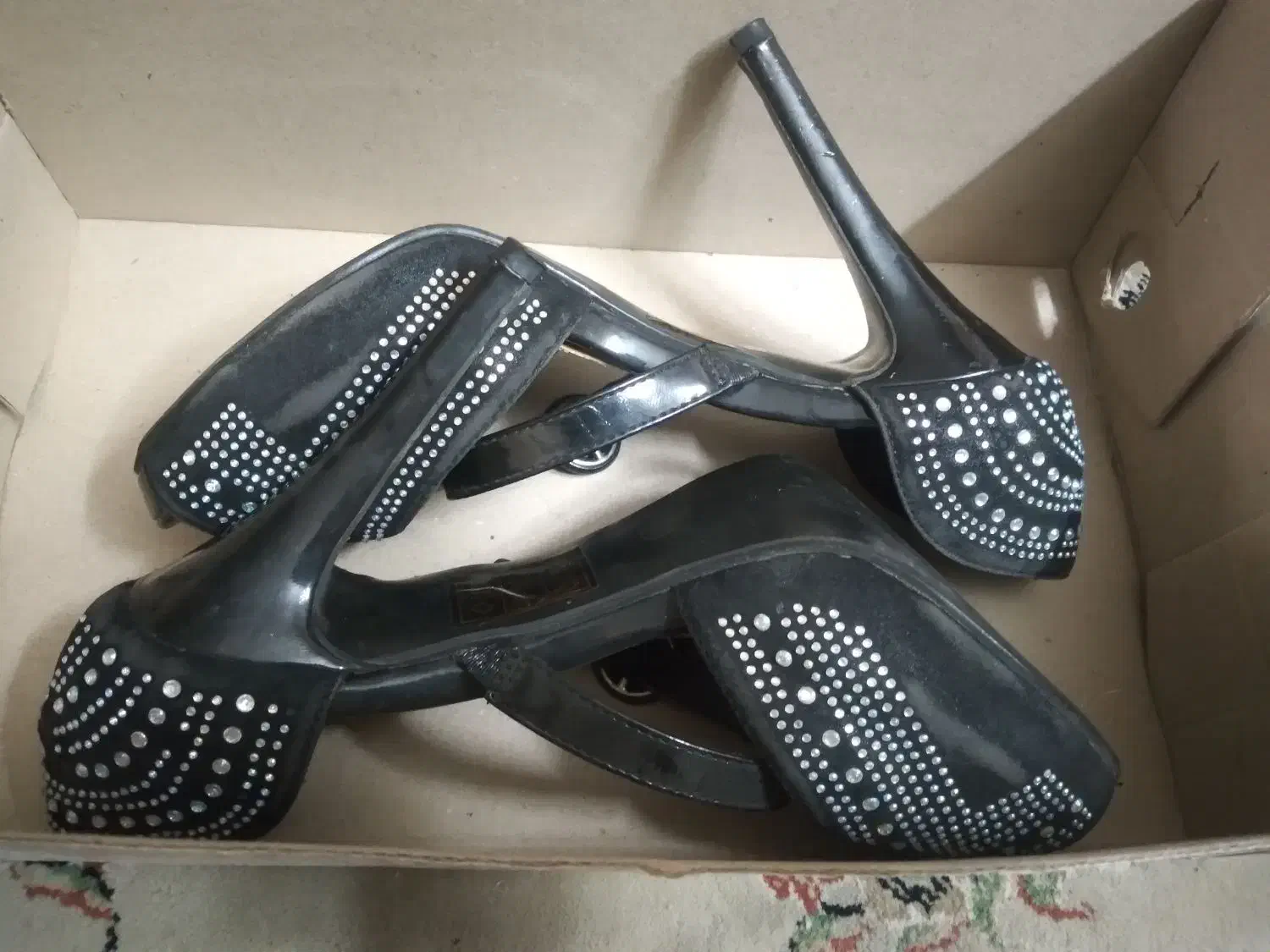 کفش مجلسی سایز ۳۹ تمز|کیف، کفش، کمربند|حبیب آباد, |دیوار