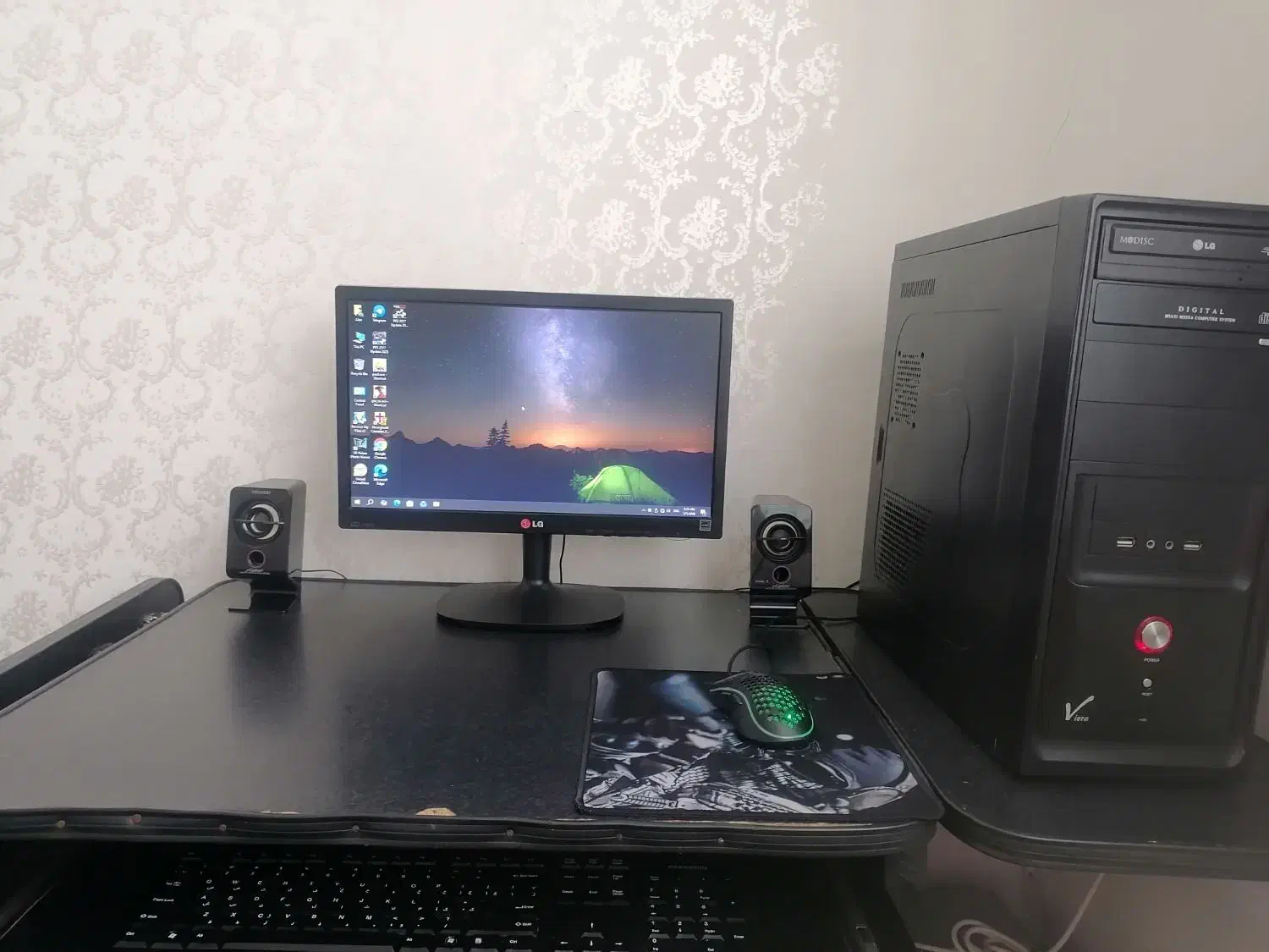 کامپیوتر در حد|رایانه رومیزی|مریوان, |دیوار