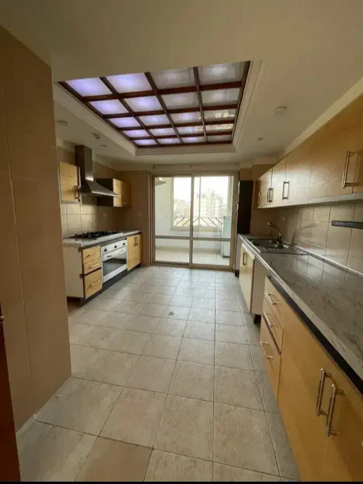 فرشته برج باغ  ۲۵۰ متر ۳ خواب مستر دید ابدی