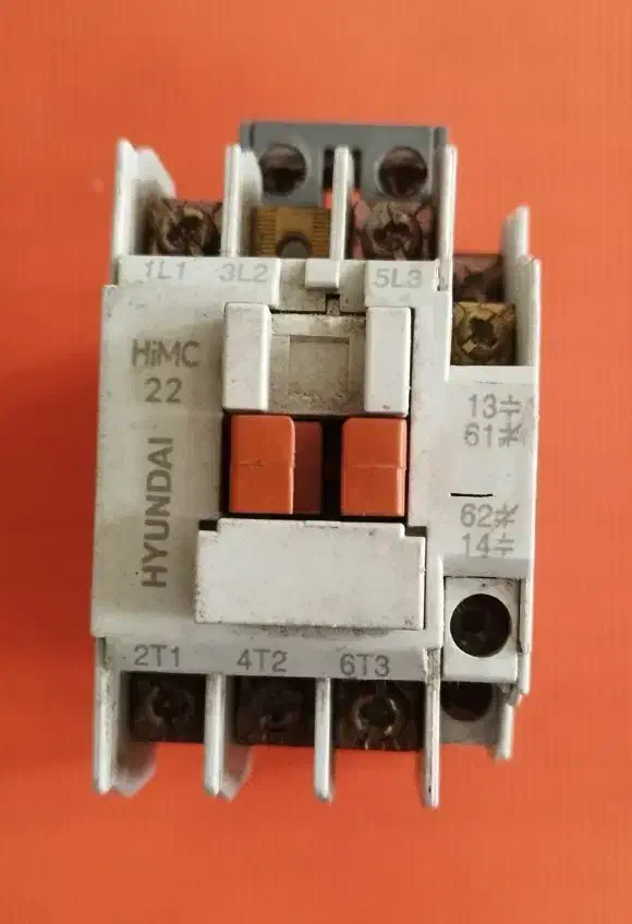 کلید کنتاکتور هیوندا|قطعات و لوازم جانبی رایانه|تهران, دهقان|دیوار