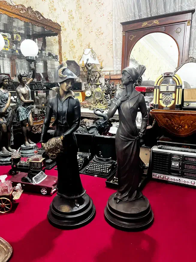 مجسمه برنزامضادارهرکدام ۱مترانتیک وقدیمی|مجسمه، تندیس، ماکت|تهران, فرودگاه مهرآباد|دیوار