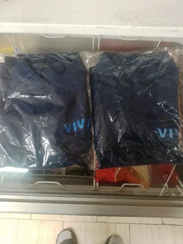 پیراهن|لباس|محمدشهر, محمدشهر|دیوار