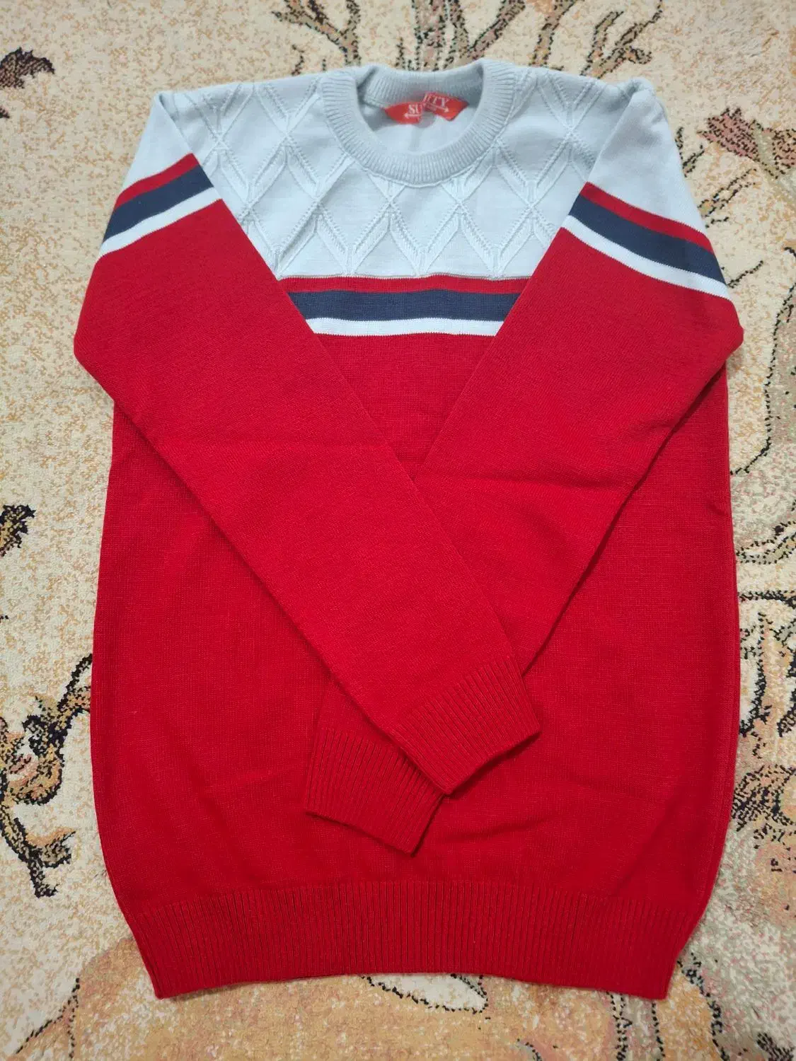 لباس بافت پسرانه|لباس|بافق, |دیوار